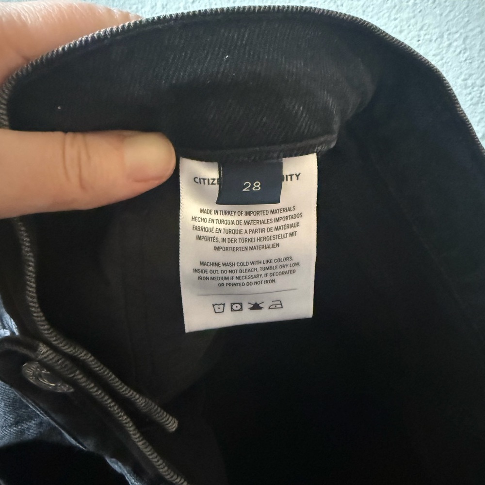 SOLD - Picture 4 of 4